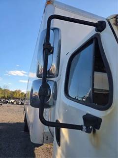 Freightliner M2 106 Side View Mirror