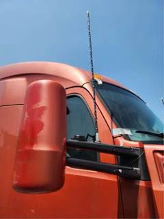 Kenworth T680 Right Side View Mirror