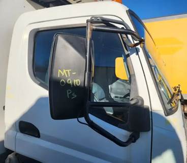Mitsubishi FEC92S Side View Mirror