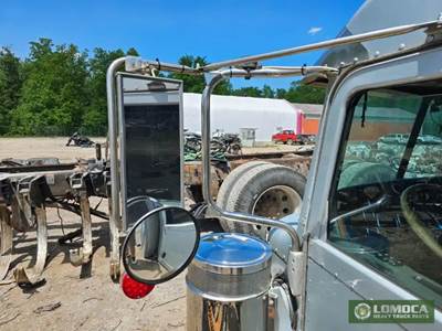 Peterbilt 388 Side View Mirror