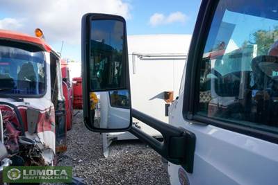 Peterbilt 579 Left Side View Mirror