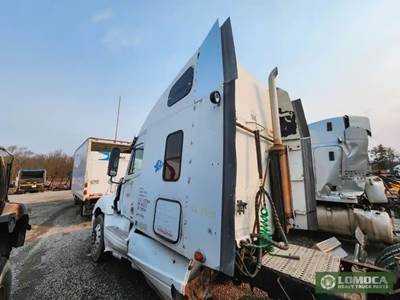 Freightliner Columbia 120 Left Sleeper Fairing