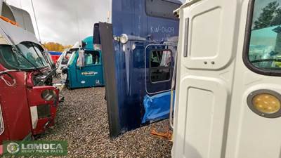 Kenworth T800 Right Sleeper Fairing