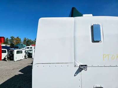 Peterbilt 386 Left Sleeper Fairing