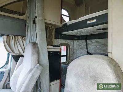 Freightliner Cascadia 125 Sleeper Part