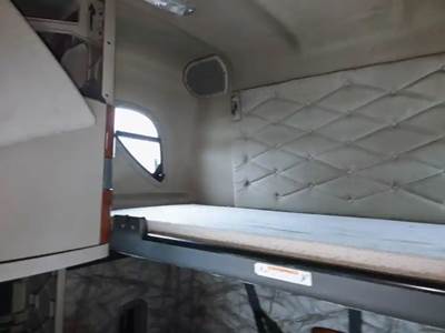Freightliner Cascadia 125 Sleeper Part
