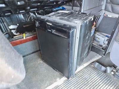 Freightliner Coronado 122 SD Sleeper Part for a 2019 Freightliner 122SD