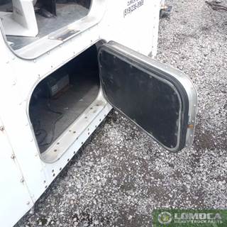 Kenworth T600 Sleeper Part