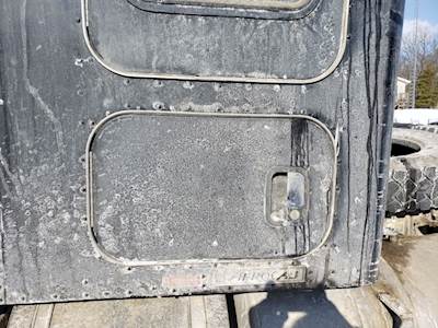 Kenworth T800 Sleeper Part