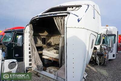 Kenworth T800 Sleeper Part