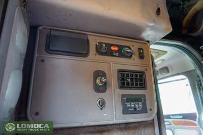 Peterbilt 386 Sleeper Part