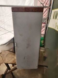 Used 2008 Volvo VNL Sleeper Fridge, Part # 20538213