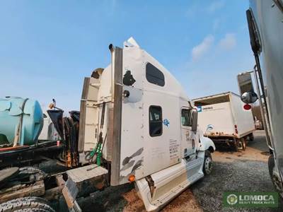 Freightliner Columbia 120 Sleeper