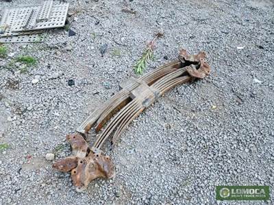 Hino 195 Spring Hanger