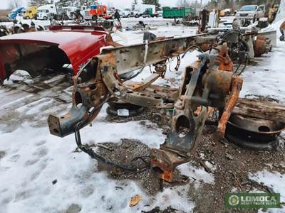 International LT625 Left Spring Hanger