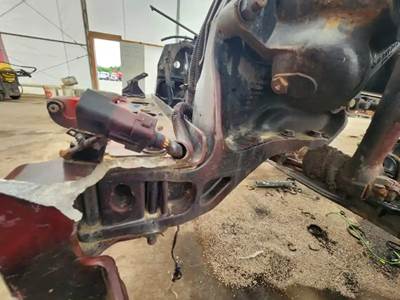 Kenworth T680 Left Spring Hanger