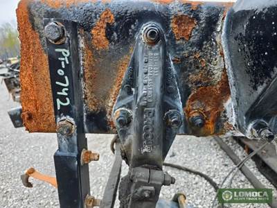 Peterbilt 386 Spring Hanger