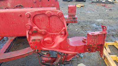 Western Star 4900SA Spring Hanger for a 2018 Western Star 4900 SA