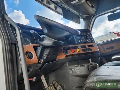 Freightliner Cascadia 126 Steering Column