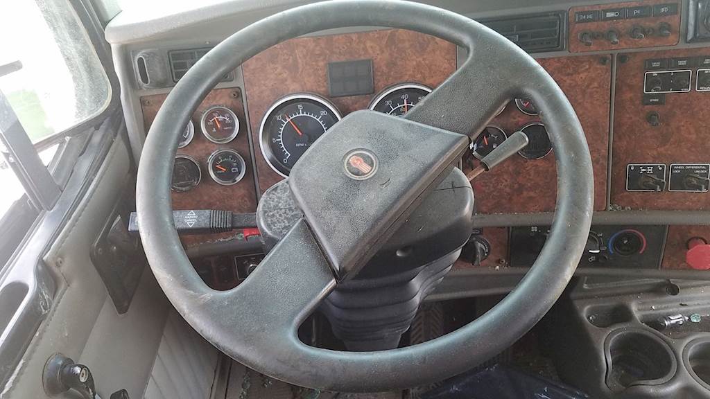 2004 Kenworth T800 Steering Column For Sale York, ON KW04947