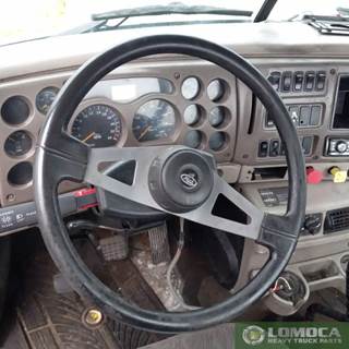 Mack Vision CXN613 Steering Column for a 2005 Mack CXN613