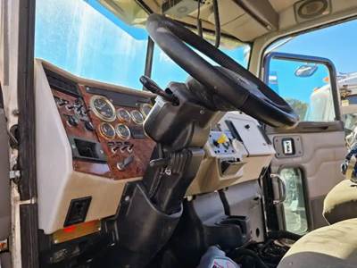 Peterbilt 335 Steering Column