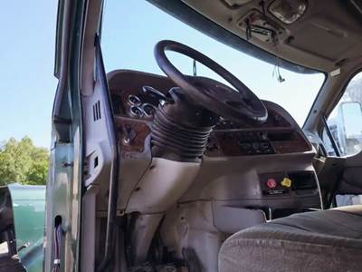 Peterbilt 387 Steering Column