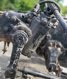 Sheppard M100 Steering Gear / Rack for a 1998 Mack CH613
