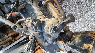 Sheppard M100 Steering Gear / Rack for a 2000 Mack CH613