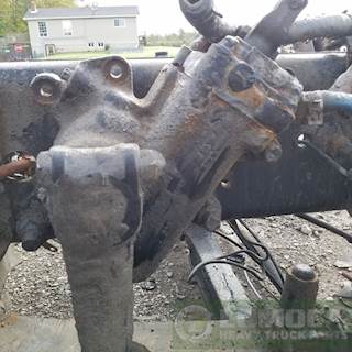 TRW/ROSS Steering Gear / Rack for a 2013 Freightliner Cascadia 125