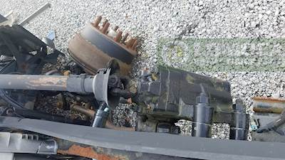 TRW/ROSS TRW Steering Gear / Rack for a 2000 Volvo VNL