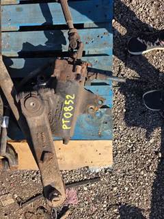 TRW/ROSS 367 Steering Gear / Rack for a 2017 Peterbilt 367