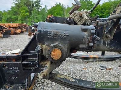 TRW/ROSS Hydrapower Steering Gear / Rack for a 2005 Kenworth T800