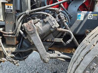 TRW/ROSS Steering Gear / Rack for a 2016 Kenworth T800