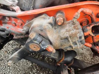 TRW/ROSS Steering Gear / Rack for a 2002 Kenworth W900