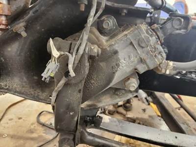 TRW/ROSS Steering Gear / Rack for a 2020 Freightliner Cascadia 126