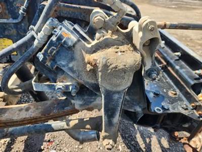 TRW/ROSS Steering Gear / Rack for a 2016 Peterbilt 567