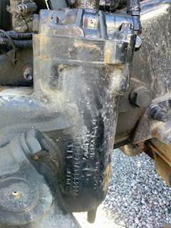 TRW/ROSS Hydrapower Steering Gear / Rack for a 1999 Mack CH613
