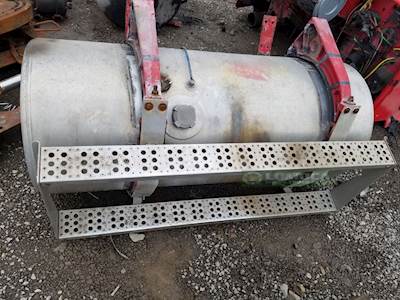 Freightliner FLD120 Left Step