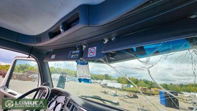 Peterbilt 567 Sun Visor