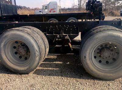 Mack CL700 Suspension for a 2005 Mack CL700 SERIES
