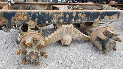 Mack CL713 Suspension