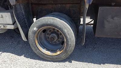 Hendrickson Tag / Pusher Axle for a 2003 Sterling L9500