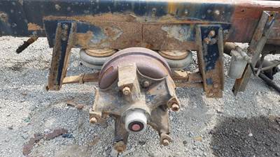 Dana D22AU600 20 Tag Lift Axle, Nonsteerable. 20.000-22.00 lbs Capacity. Axle