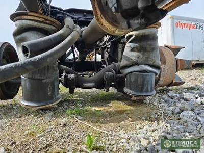 2004 Mack CV713 Granite Tag Axle / Lift Axle - Used - May Have Some Cosmetic