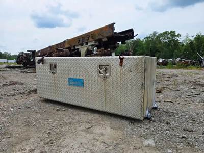 Mack RB688S Tool Box