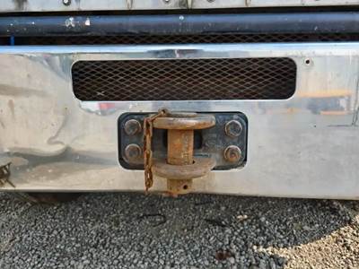 Kenworth T800 Tow Hook