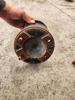 Volvo ATO2612F Transmission Yoke for a 2018 Volvo VNL