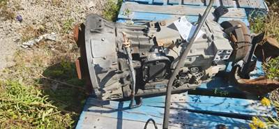 Aisin A465 Transmission for a 2013 Hino 195