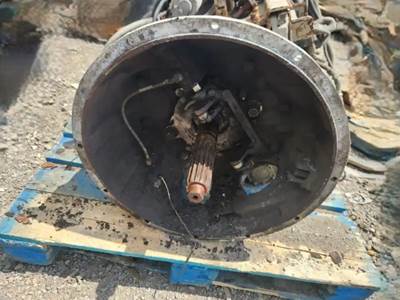 Eaton-Fuller FO18E318BMXP Transmission for a 2015 Kenworth T800